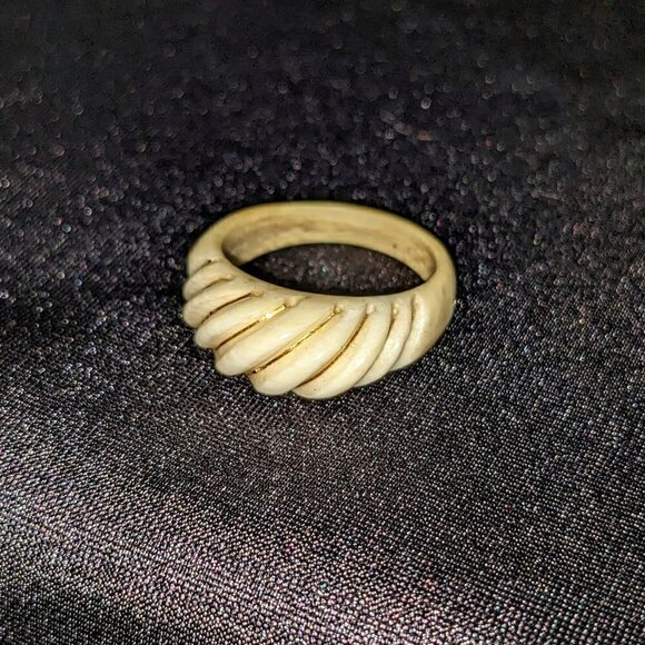 Antique Carved Domed Shrimp Ring14k 585 Euro 14K Gold Ribbon sz 7.25 - Picture 6 of 10